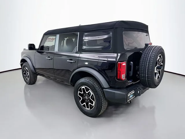 Used 2025 Shadow Black Ford Base image 5