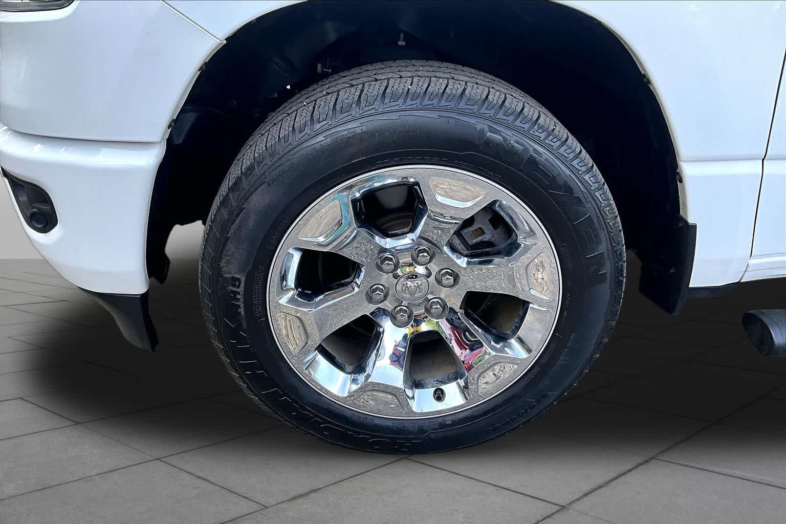 Used 2022 Bright White Clearcoat Ram Big Horn image 11