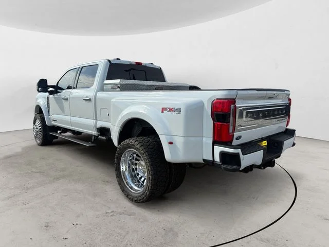 Certified Used 2025 White Metallic Ford Platinum image 6