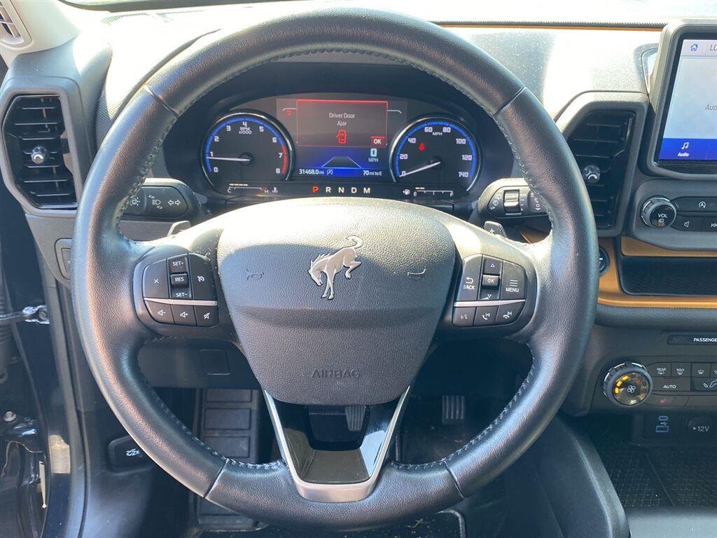 Used 2022 Alto Blue Metallic Tinted Clearcoat Ford Badlands image 18