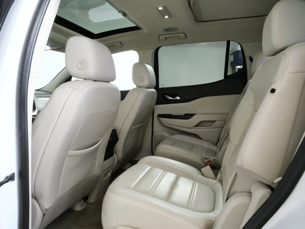 Used 2020 White GMC Denali image 10