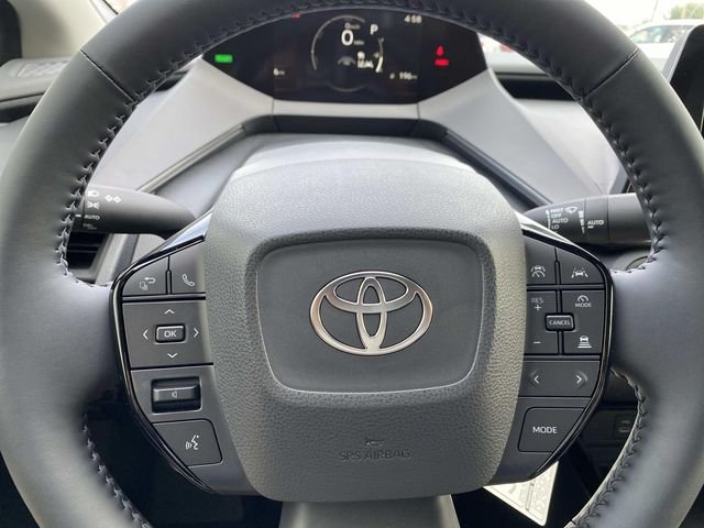 2026 Toyota Prius XLE - Photo 12