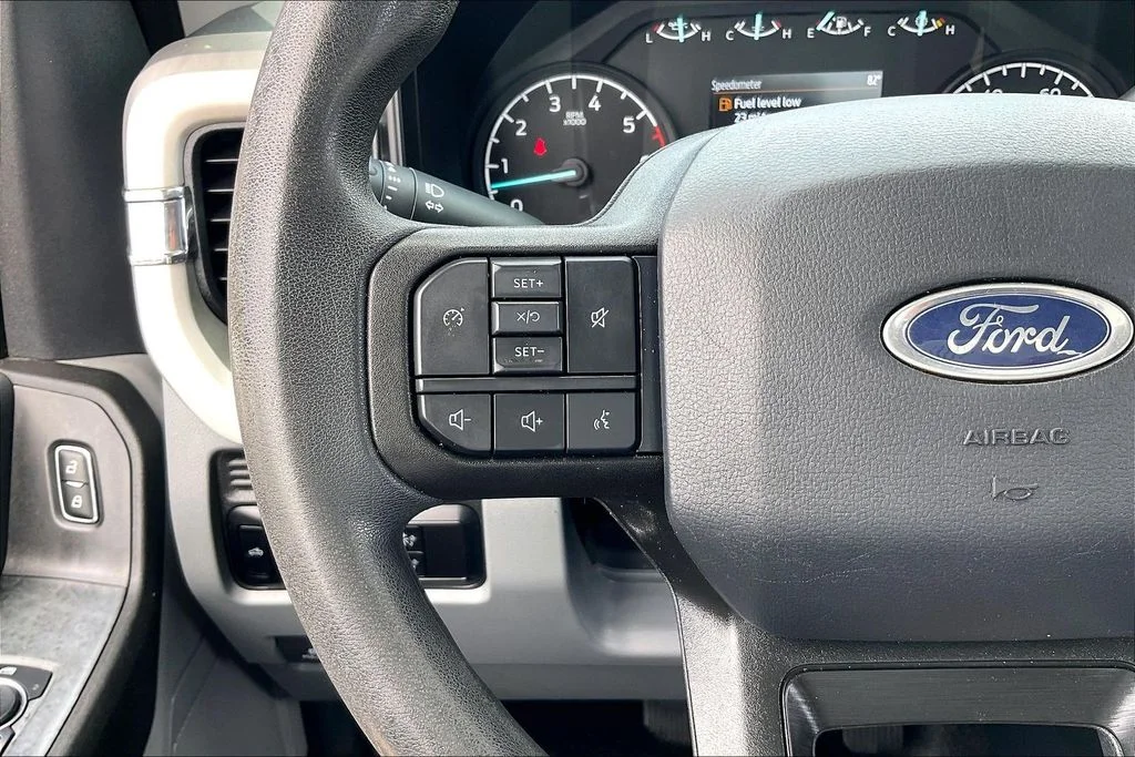 Used 2023 White Ford XL image 17