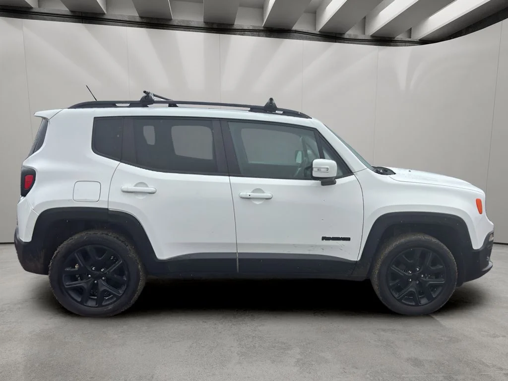 Used 2017 Alpine White Jeep Altitude image 6