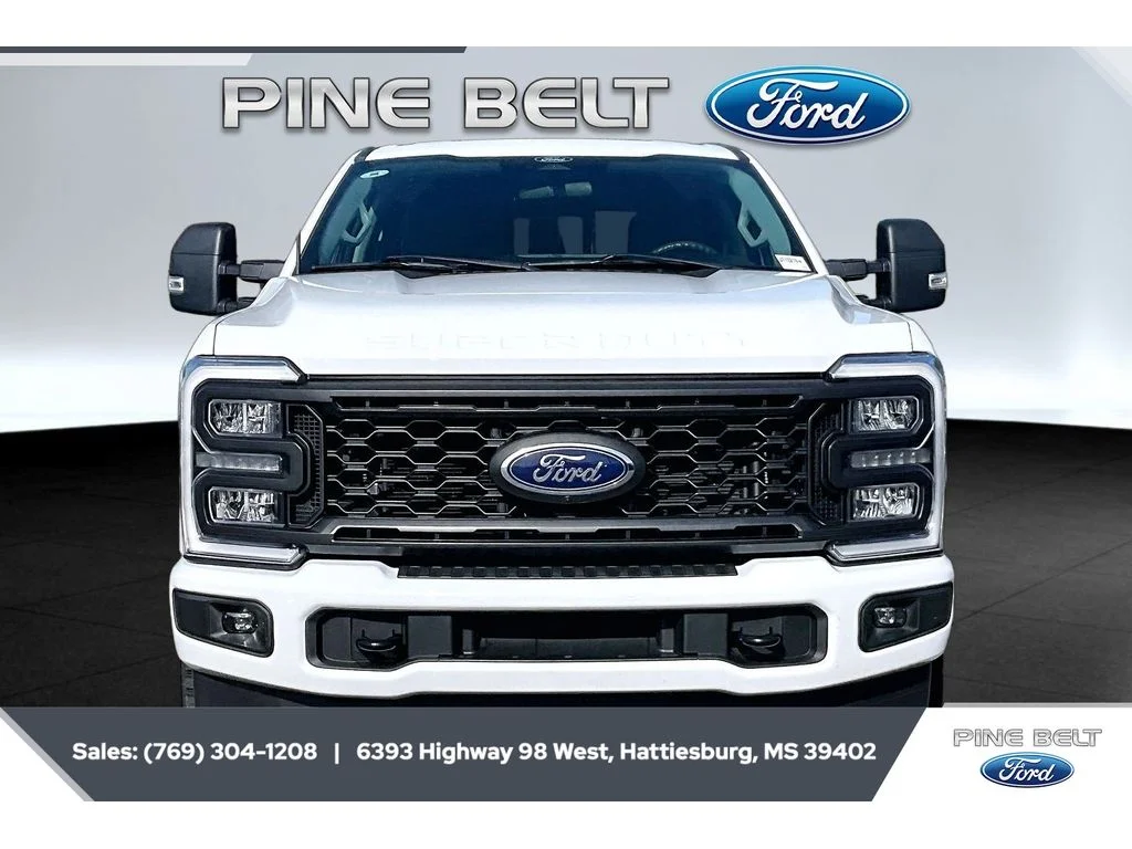 Used 2024 Oxford White Ford XL image 3