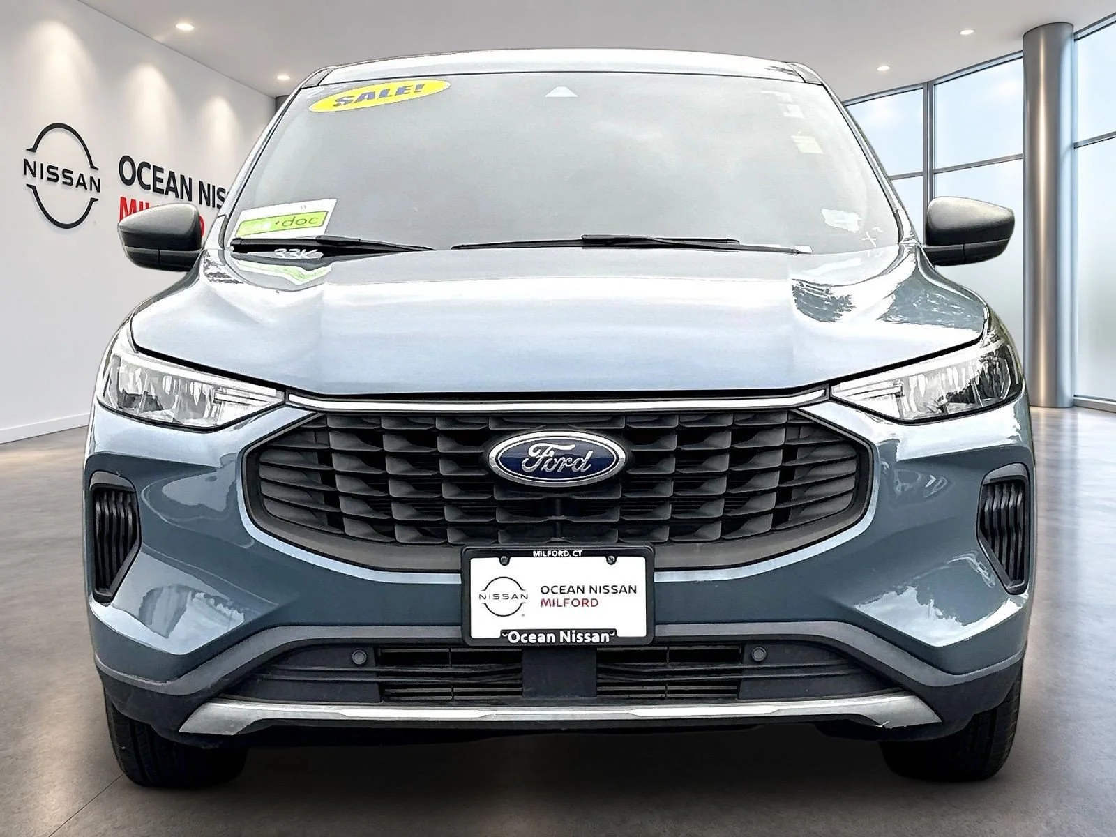 Used 2023 Vapor Blue Ford Active image 2