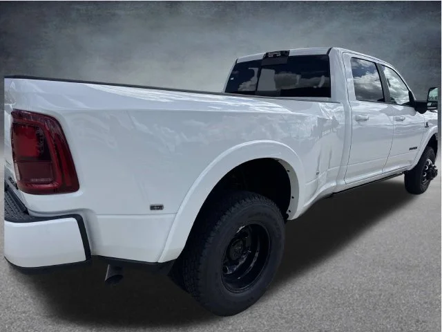 New 2027 Bright White Clear-Coat Exterior Paint RAM Limited image 22