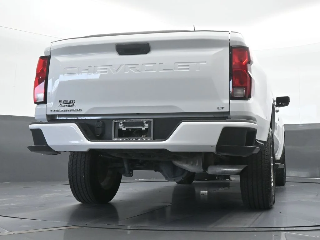 Used 2023 Summit White Chevrolet LT image 53