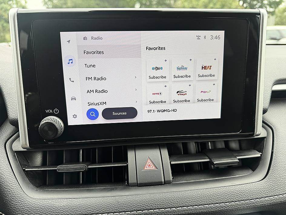 Certified Used 2025 Ice Cap Toyota XLE image 18