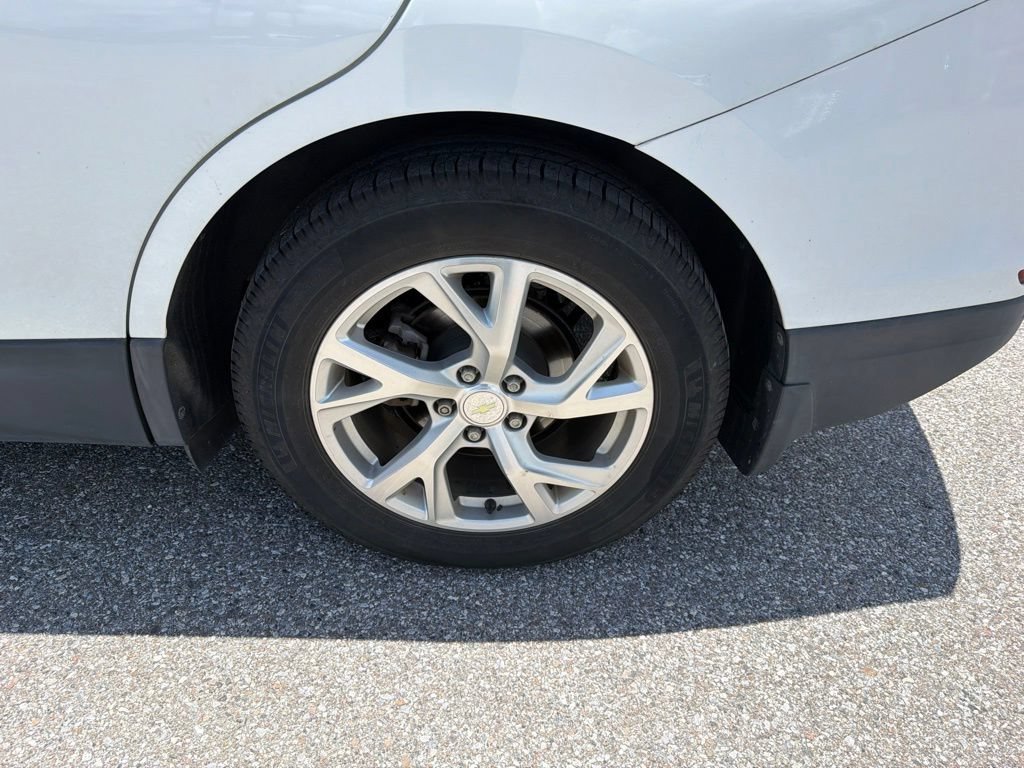 Used 2020 SUMMIT WHITE Chevrolet Premier image 8