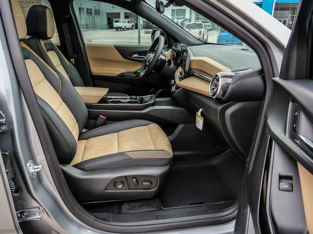 New 2026 Sterling Gray Metallic Chevrolet ACTIV image 17