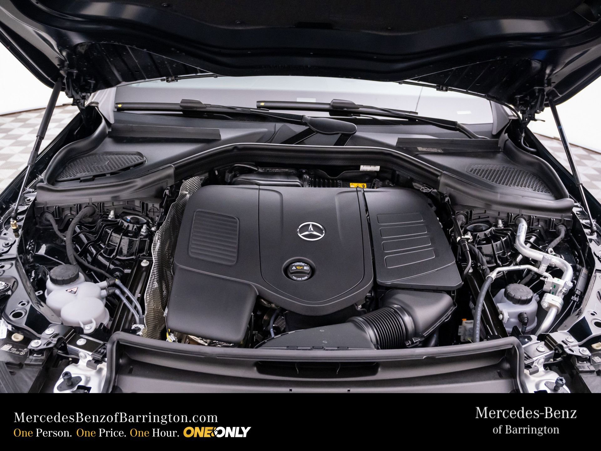 New 2026 Black Mercedes-Benz GLC 300 image 68