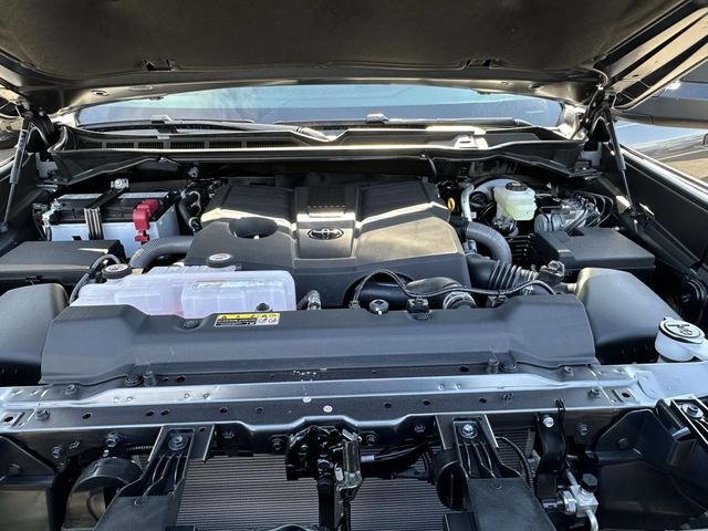 2026 Toyota Tundra SR5 - Photo 12