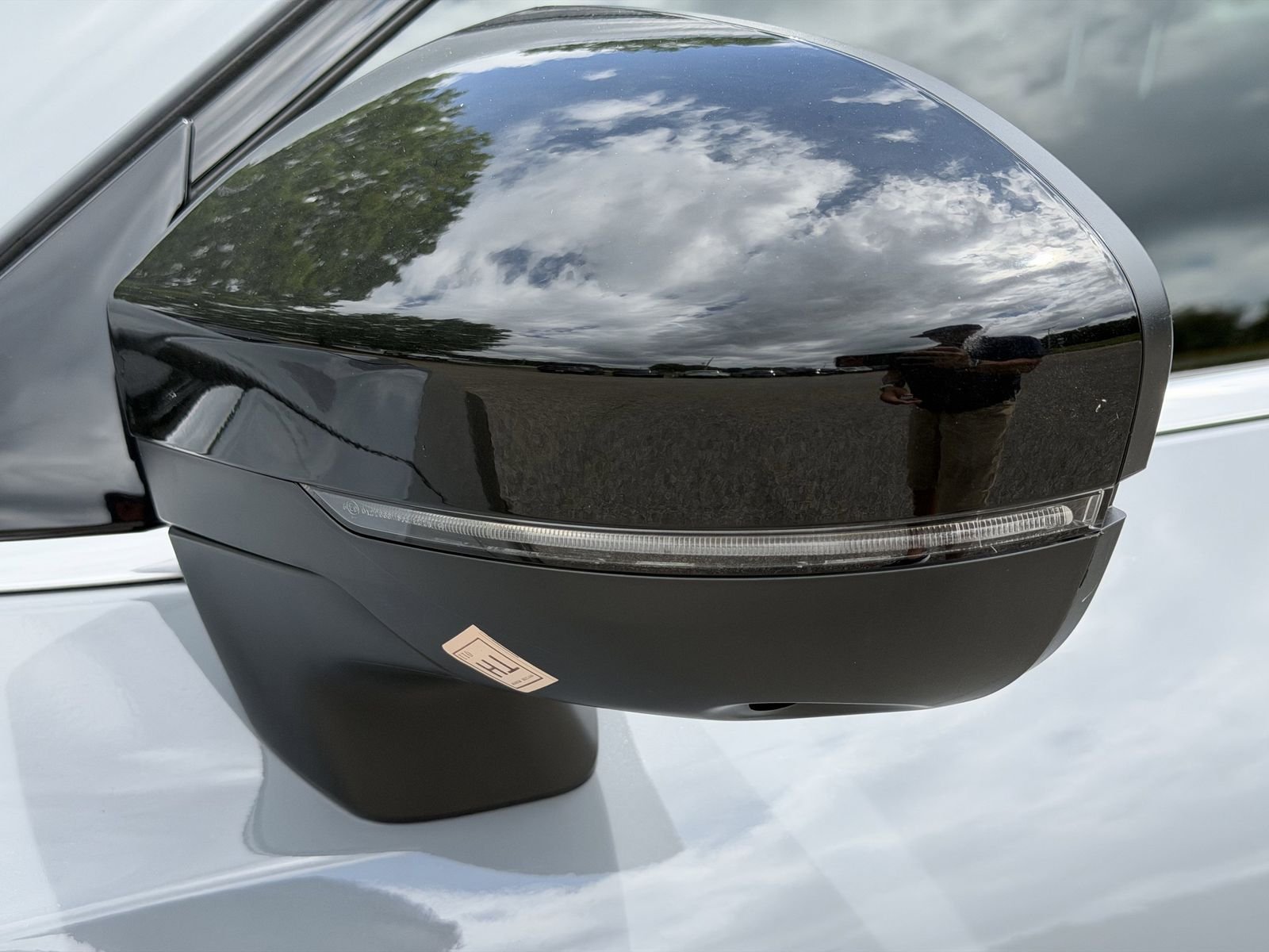 New 2026 Gray Nissan Platinum image 35
