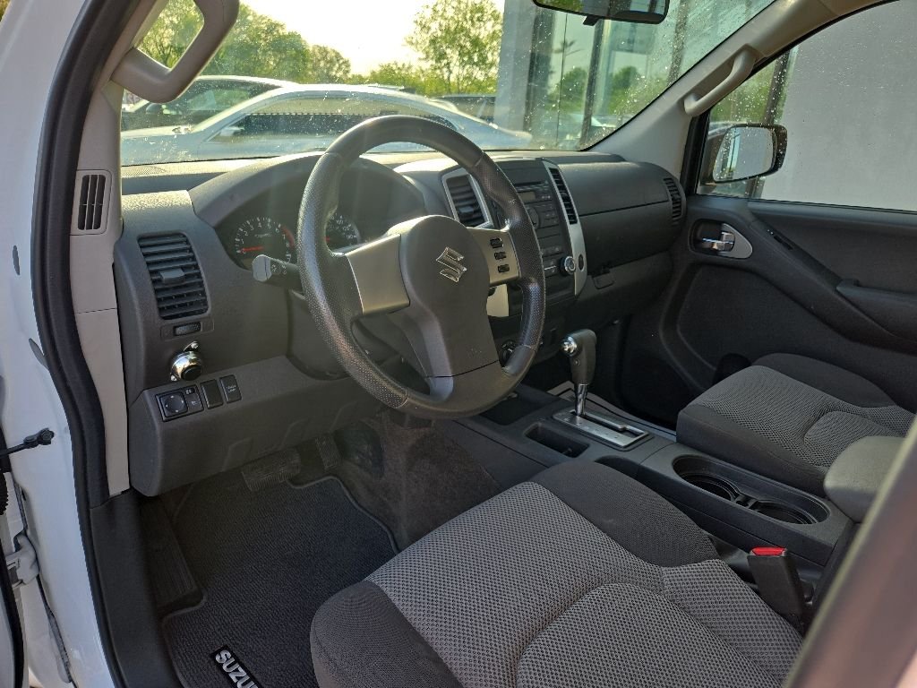 Used 2012  Suzuki Sport image 38