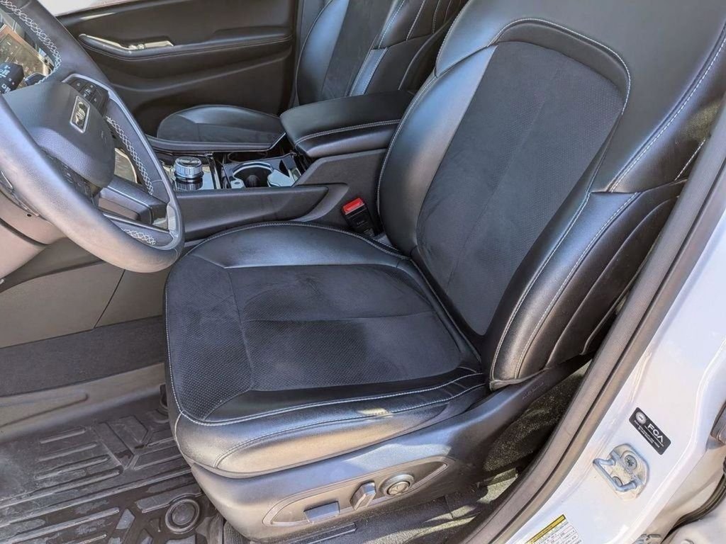 Used 2023 White Jeep Altitude X image 23
