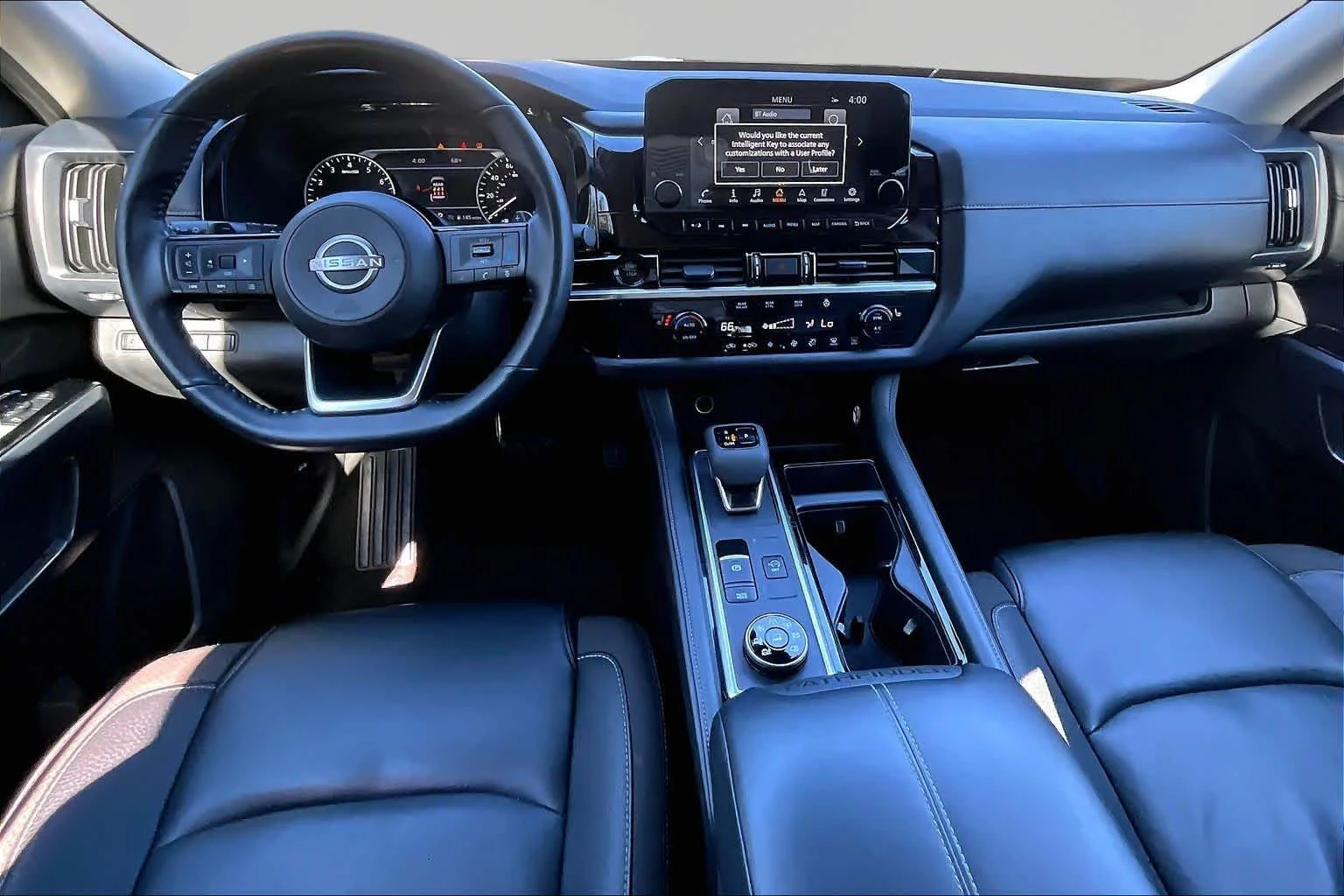 Used 2025 Super Black Nissan SL image 16
