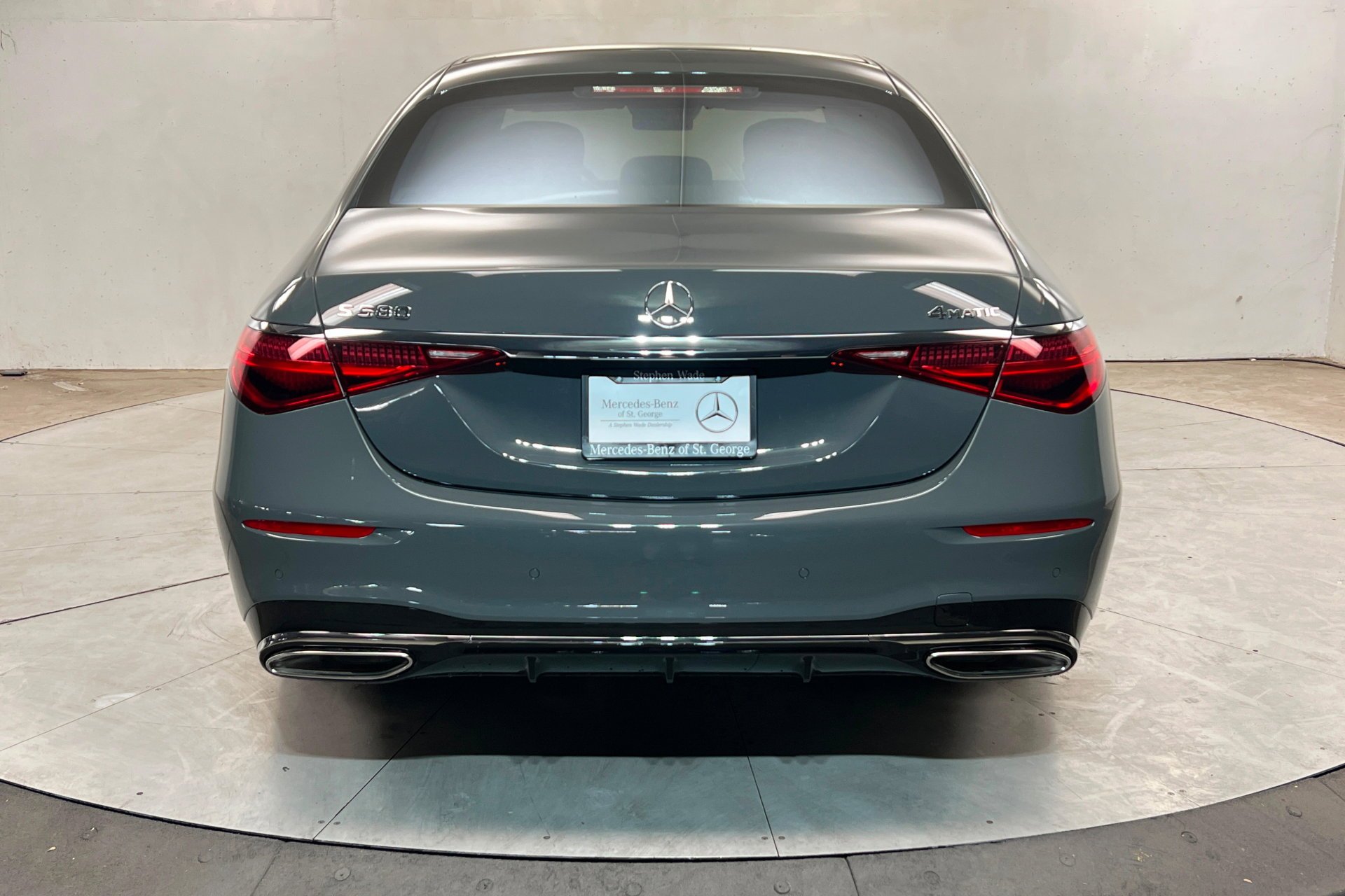 New 2026 MANUFAKTUR Silicon Grey Mercedes-Benz S 580 image 5