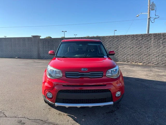 Used 2017 Inferno Red Kia + image 2