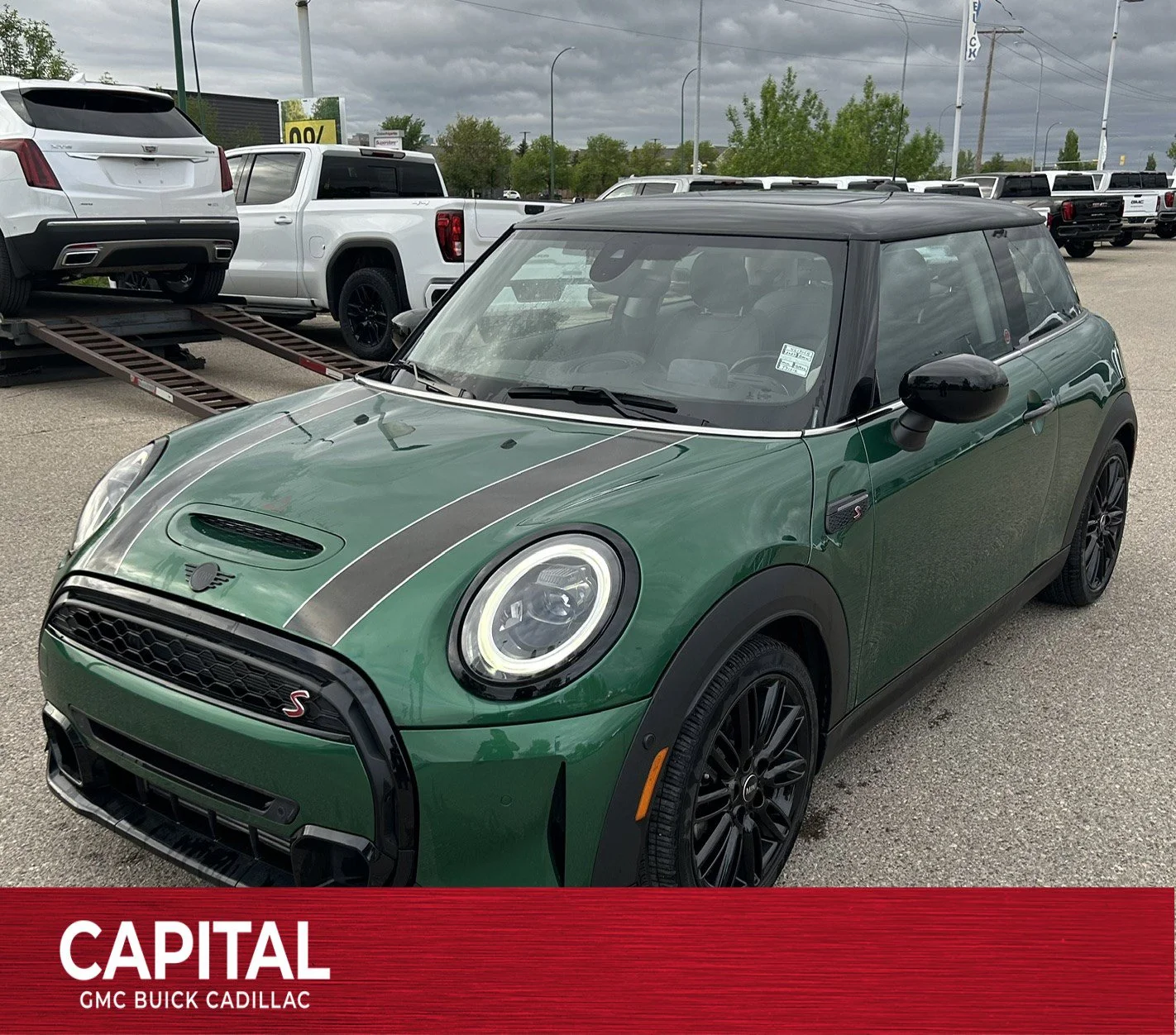 Used 2023 Green MINI Cooper S HB image 1
