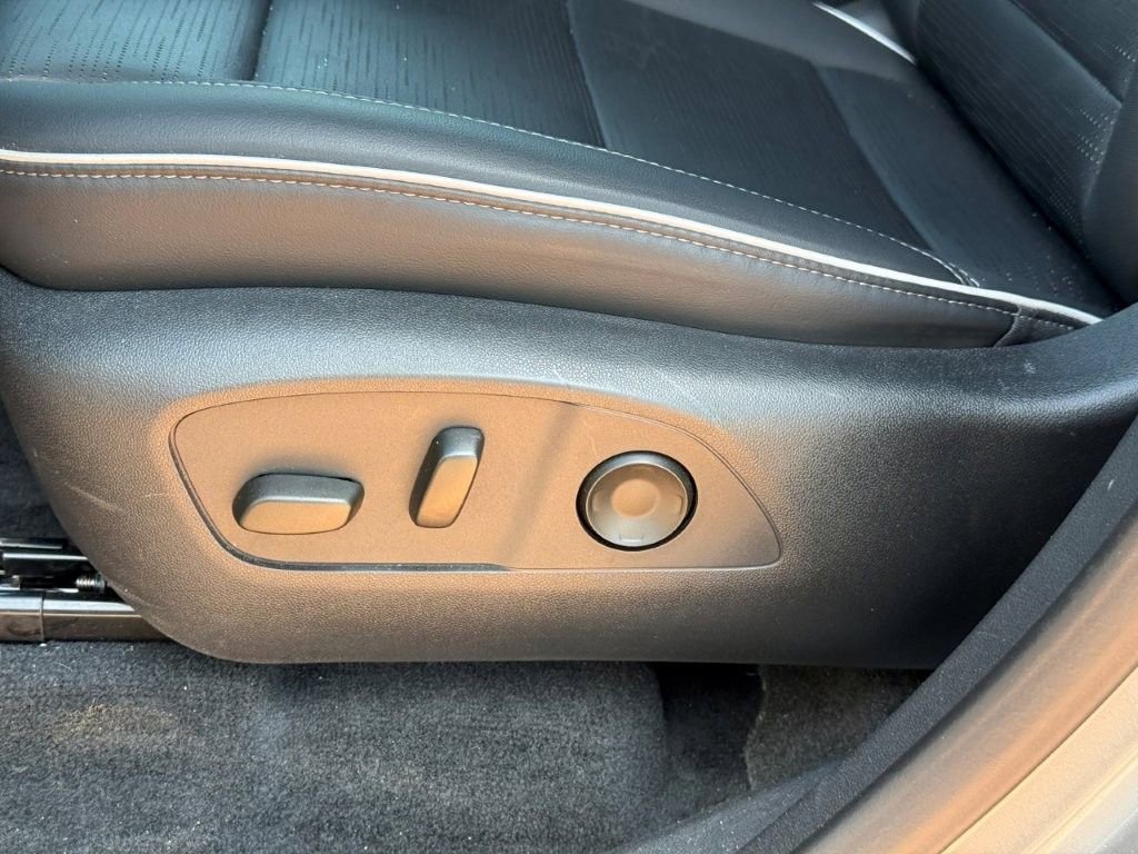 Used 2025 Moonstone Gray Metallic Buick Sport Touring image 12