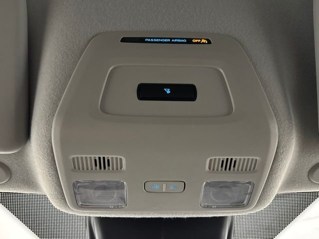 Used 2025 Oxford White Ford Base image 21