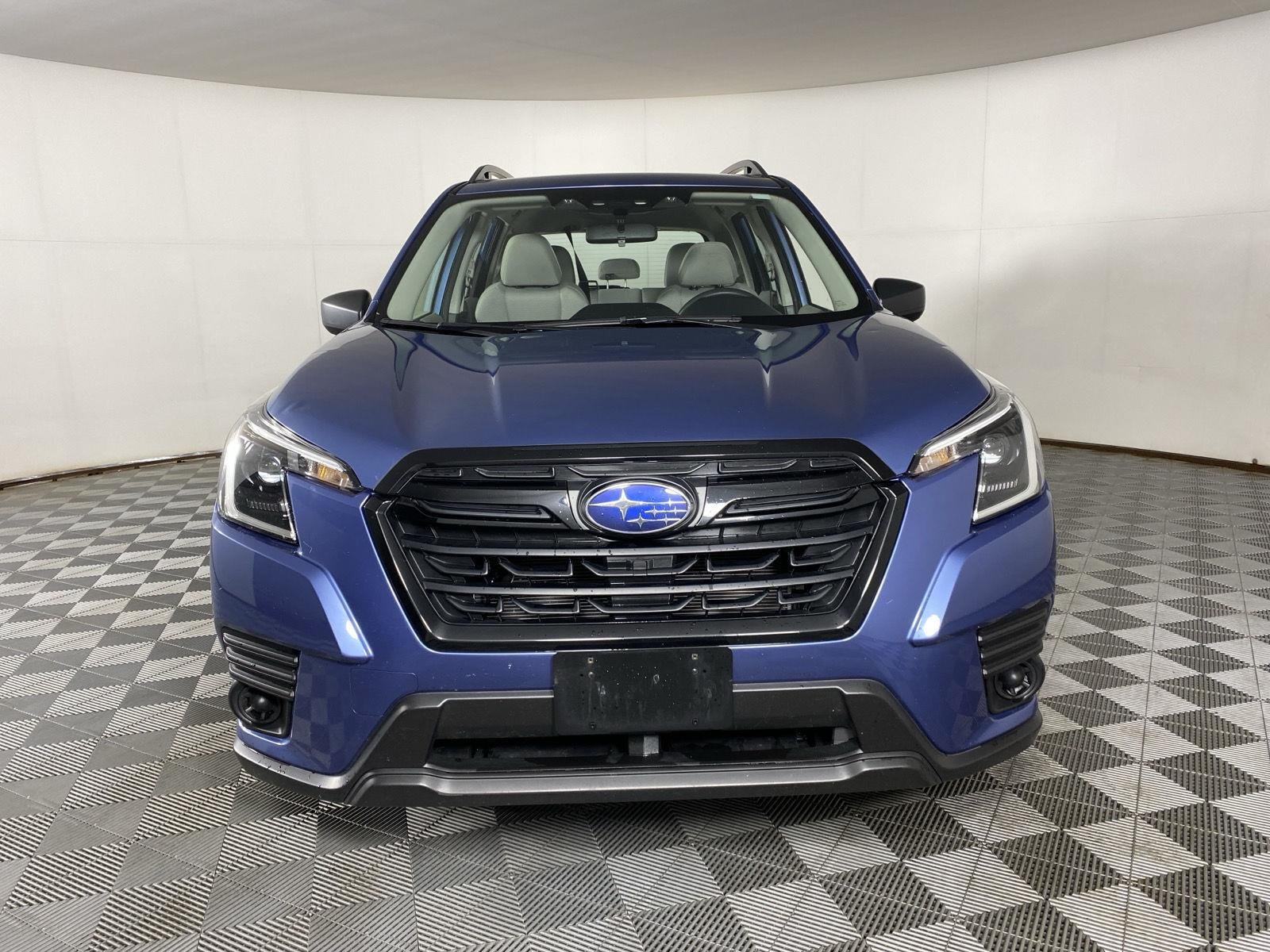 Used 2024 Horizon Blue Pearl Subaru Base image 2