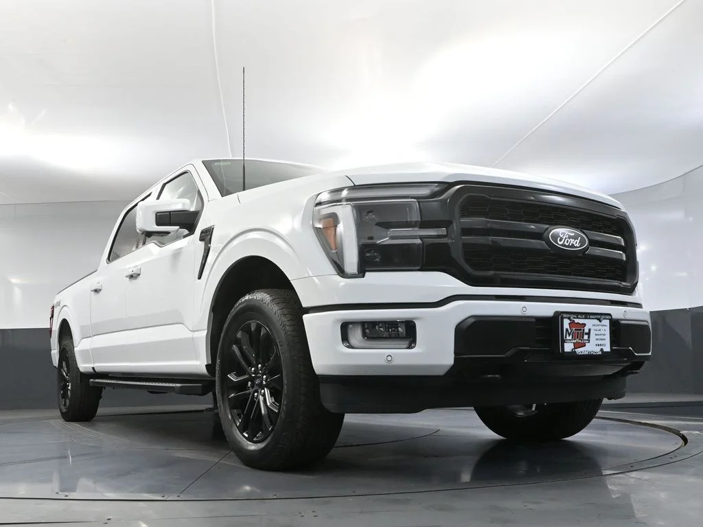 Certified Used 2024 White Ford Lariat image 59