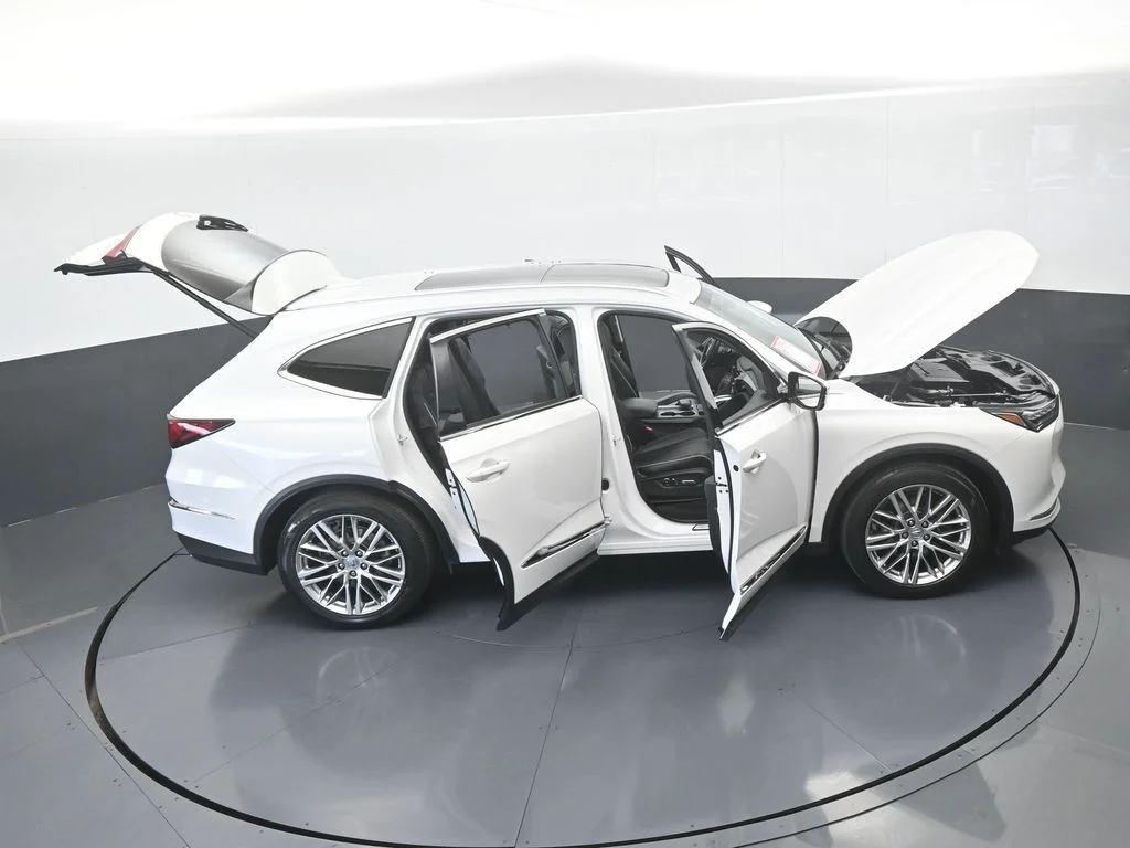 Used 2023 Platinum White Pearl Acura Advance image 80