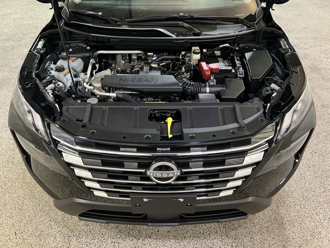 2026 Nissan Rogue SV - Photo 11