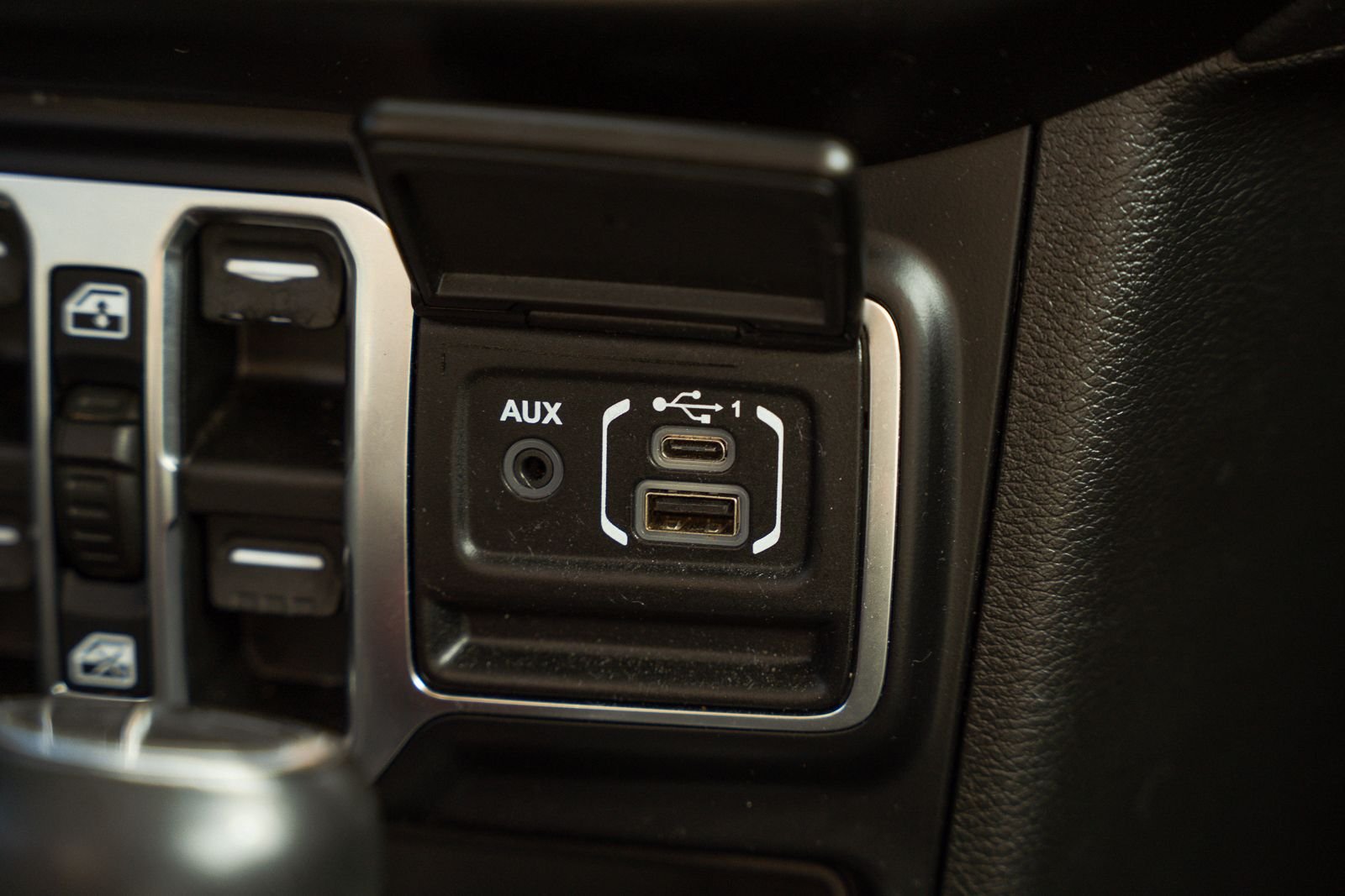 2022 Jeep Gladiator Overland - Photo 40