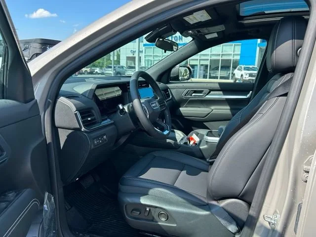 New 2027 Riverstone Metallic GMC Elevation image 10