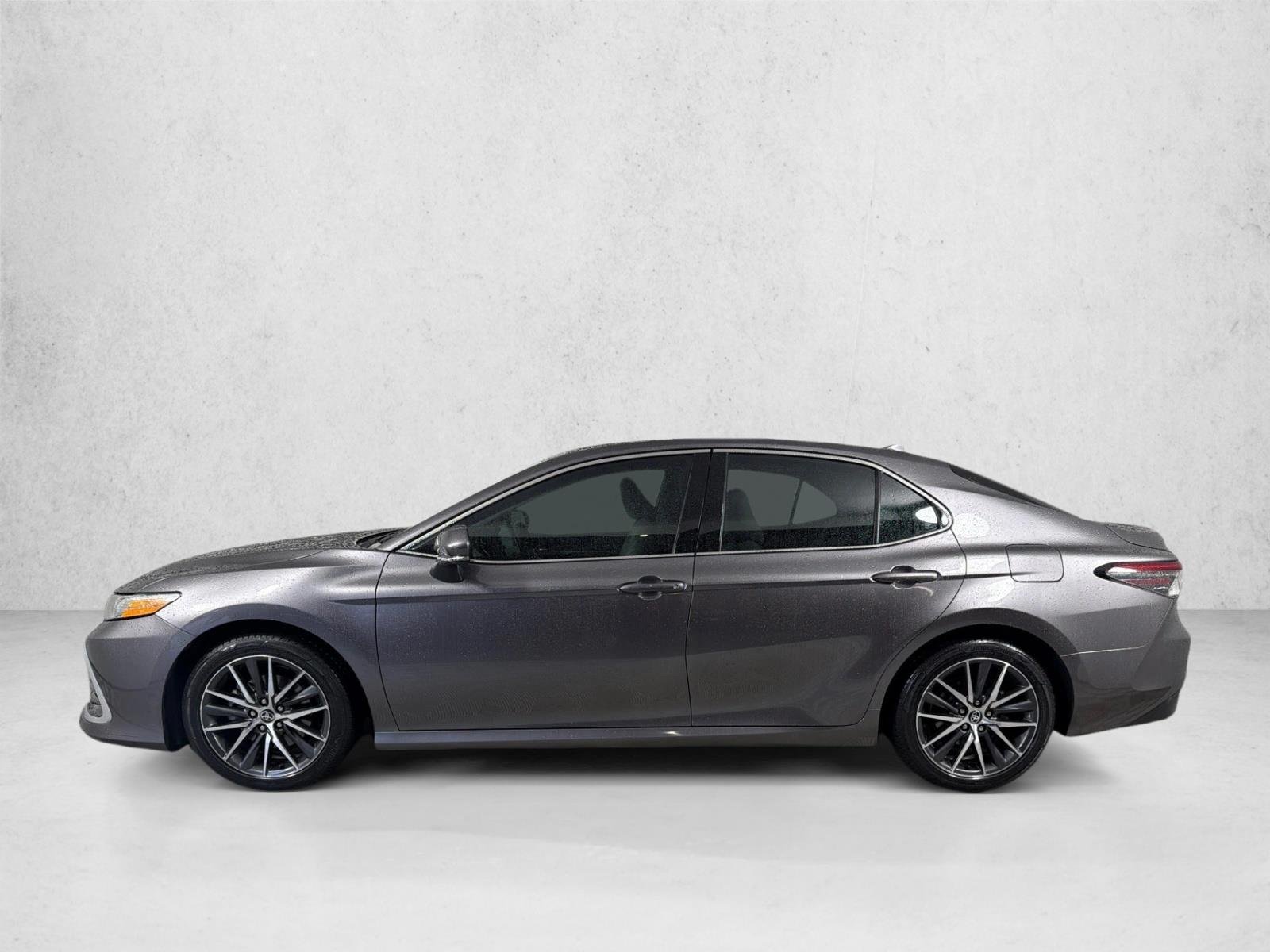 Used 2022 Celestial Silver Metallic Toyota Hybrid XLE image 6