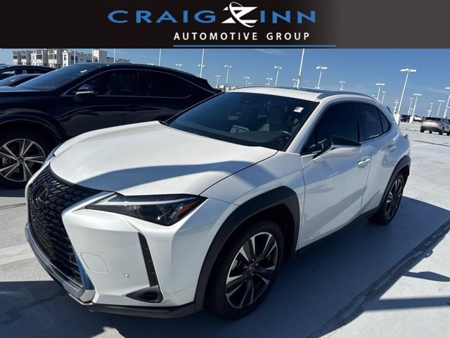Used 2024 White Lexus 250h Base image 1