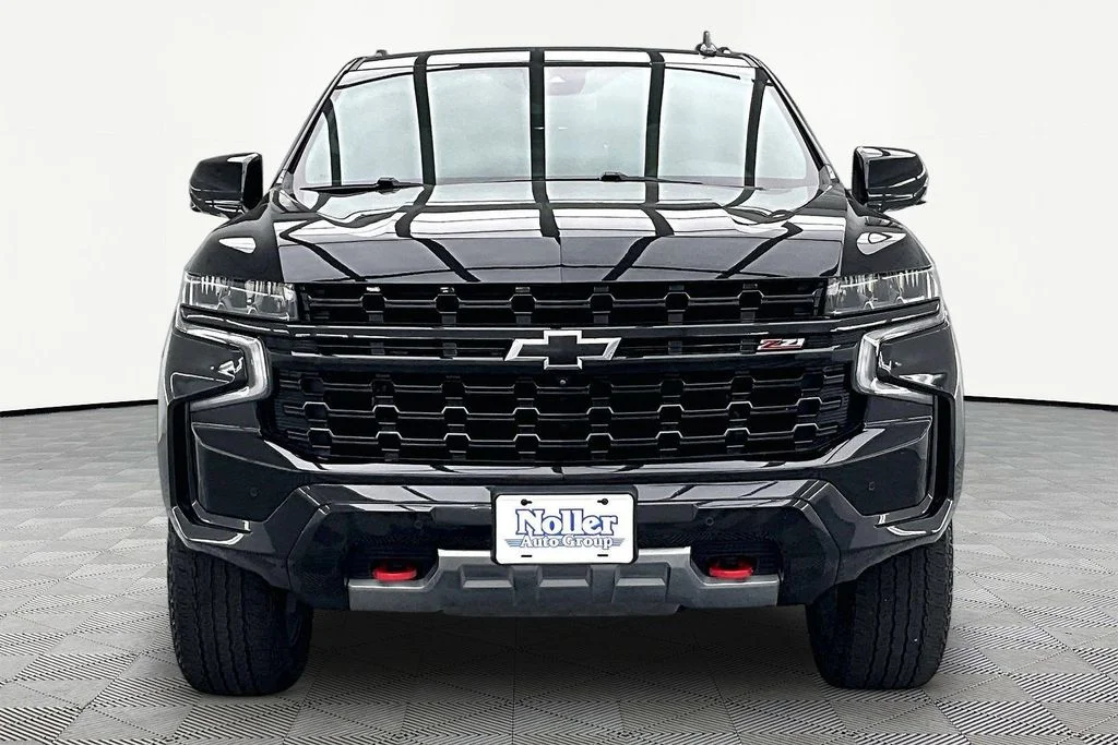 Certified Used 2024 Black Chevrolet Z71 image 3