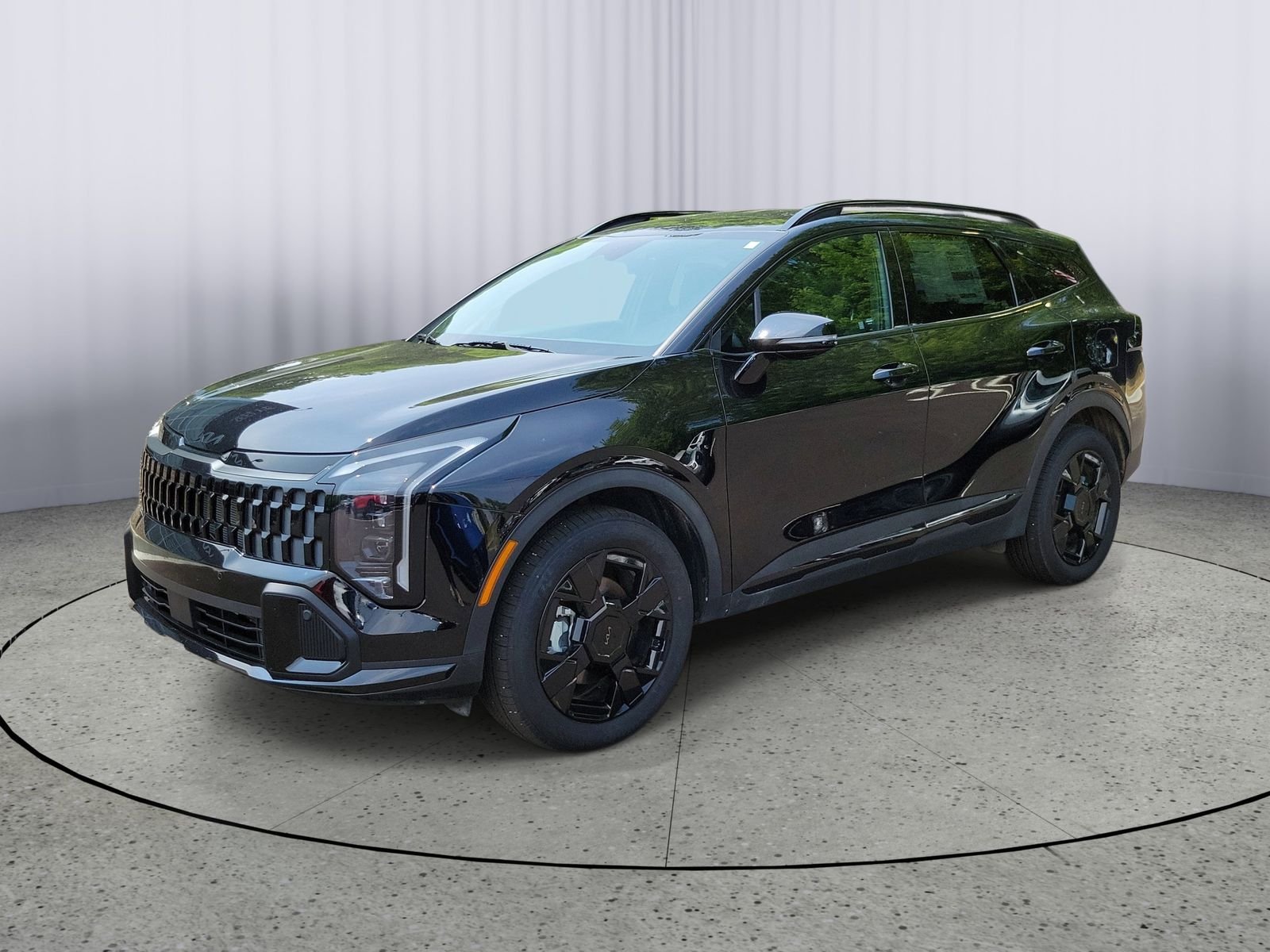 Used 2026 Black Kia X-Line image 5
