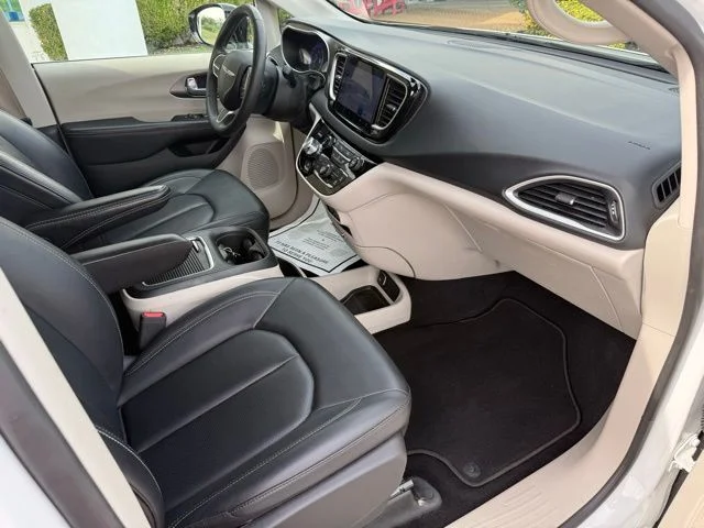 Used 2024 Bright White Clearcoat Chrysler Touring L image 4