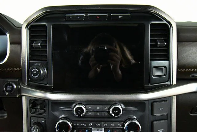 Used 2021 Blue Ford King Ranch image 4