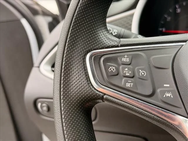 Used 2023  Chevrolet LT image 34