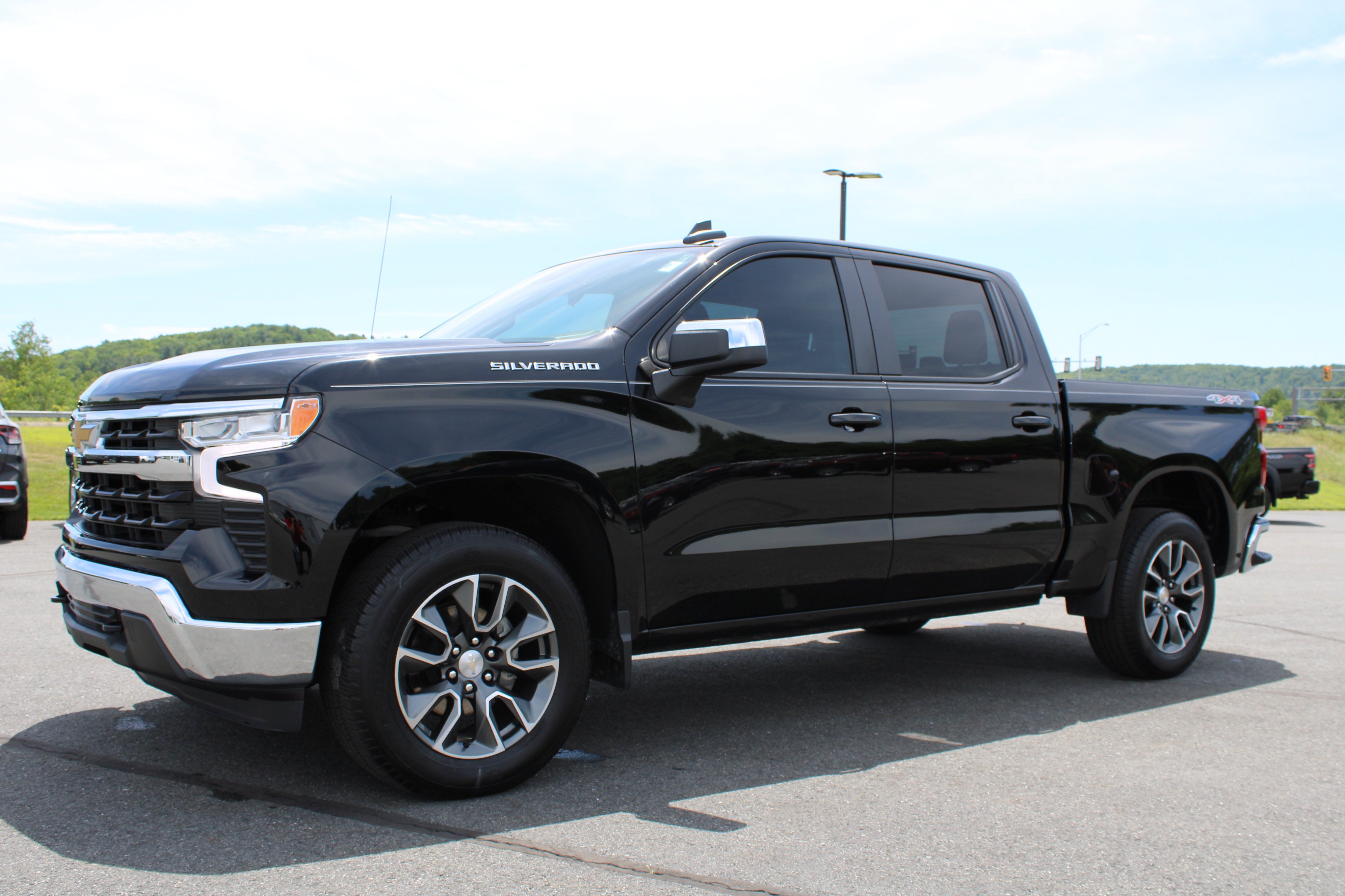 Used 2023 Black Chevrolet LT image 14