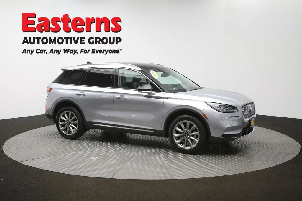 Used 2022 Silver Lincoln Standard image 49