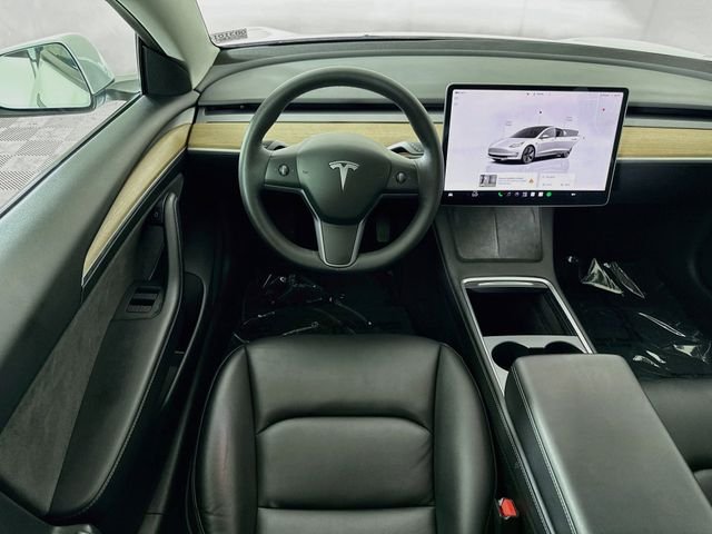 Used 2023 White Tesla Base image 22