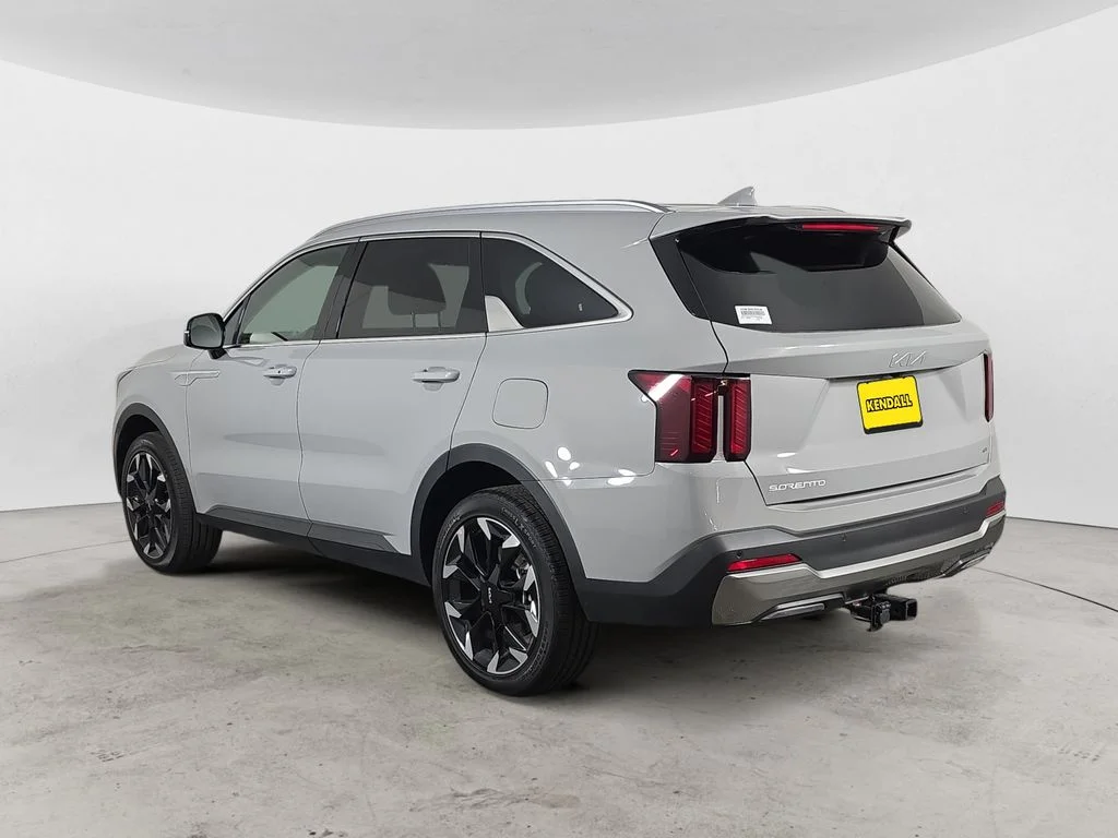Used 2026 Gray Kia EX image 3