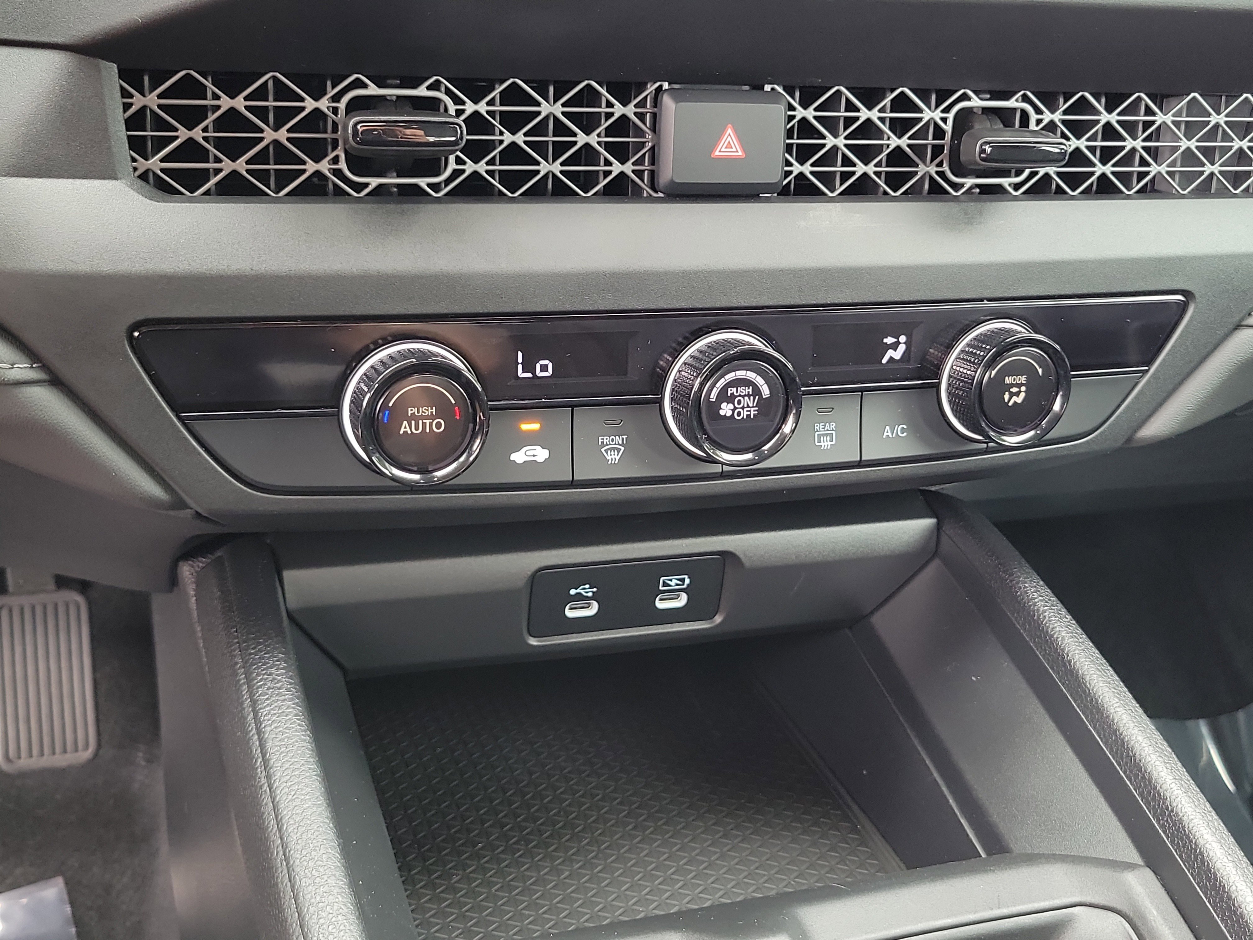 2025 Honda Accord LX - Photo 58