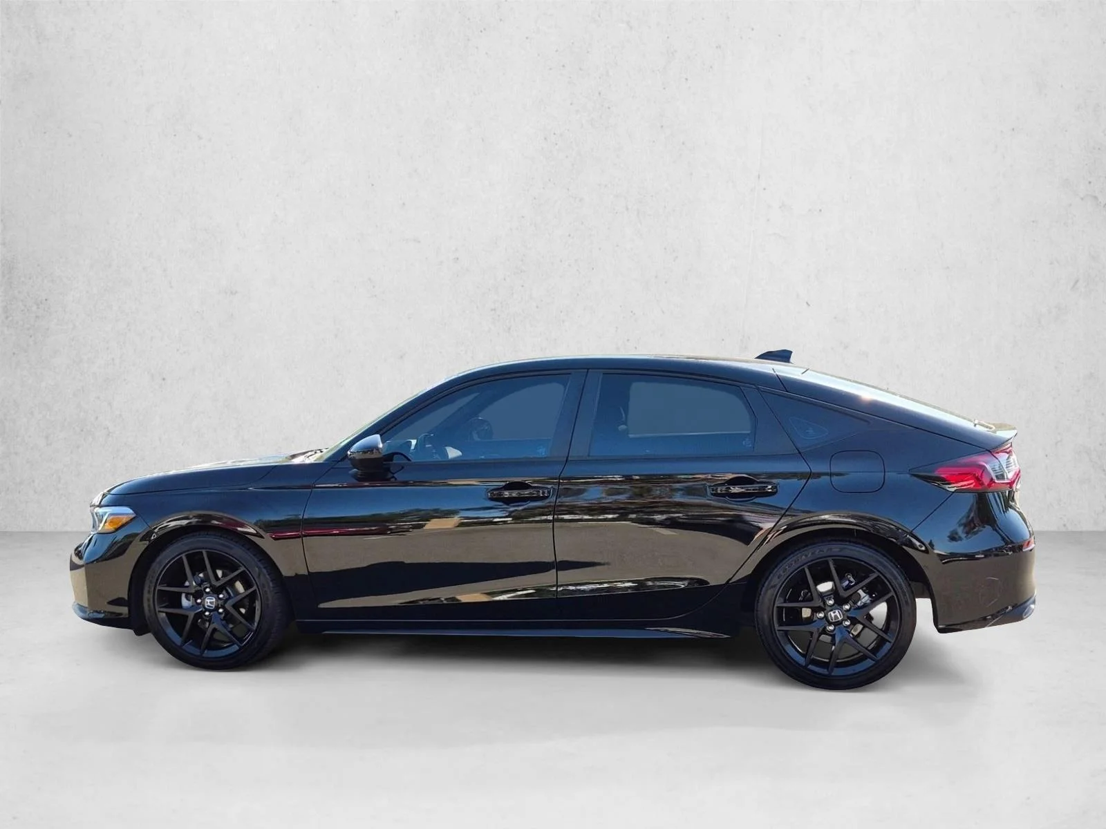 Used 2025 Crystal Black Pearl Honda Sport image 9