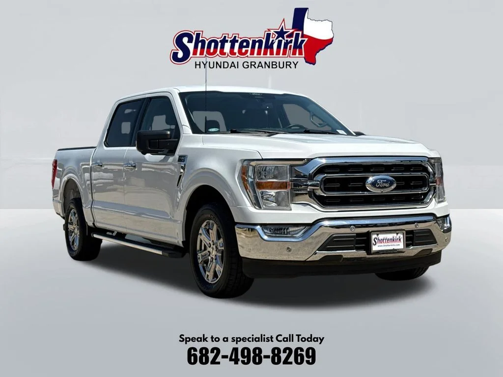 Used 2022 White Ford XLT image 3