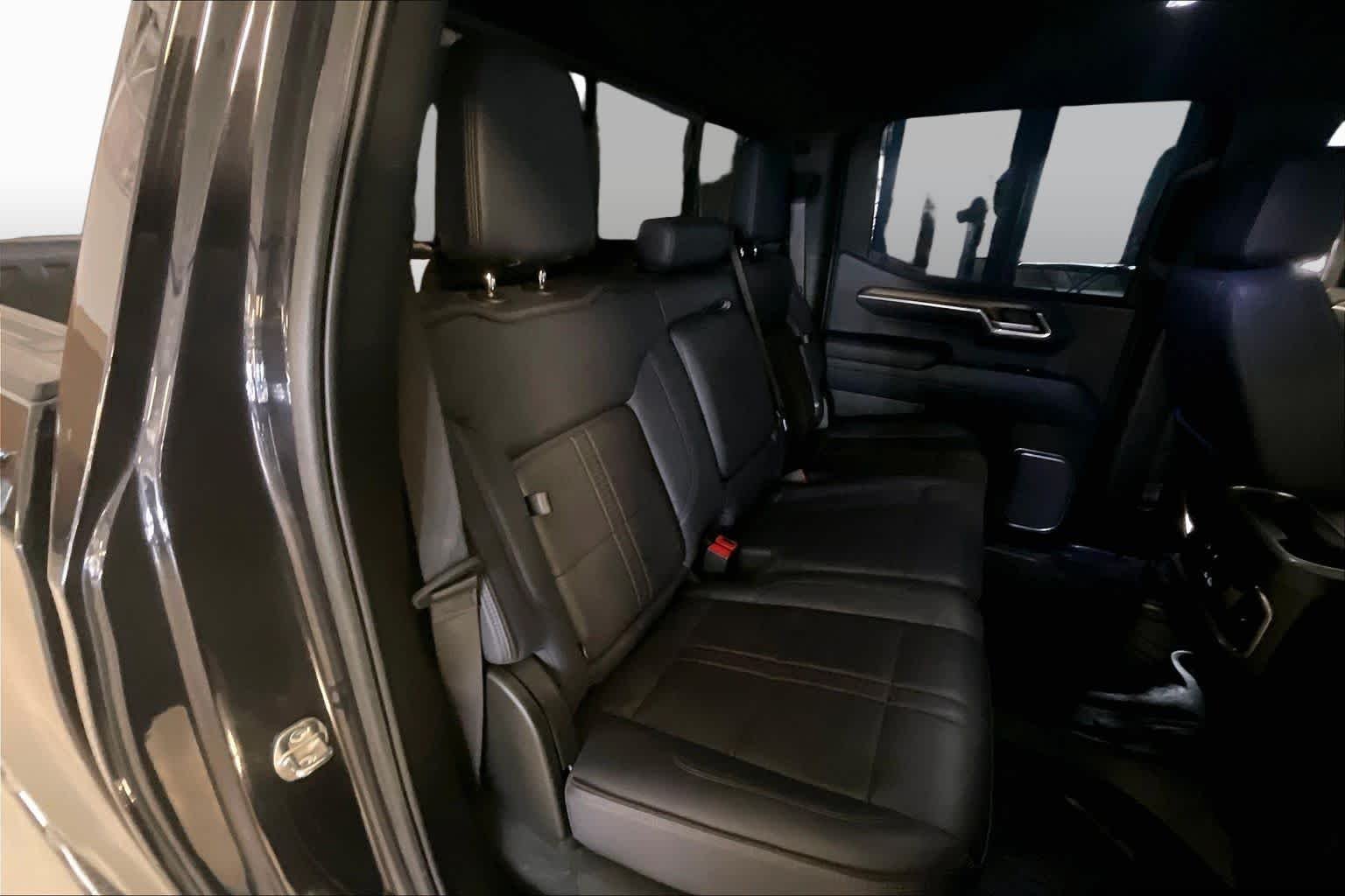 Used 2024 Dark Ash Metallic Chevrolet High Country image 18