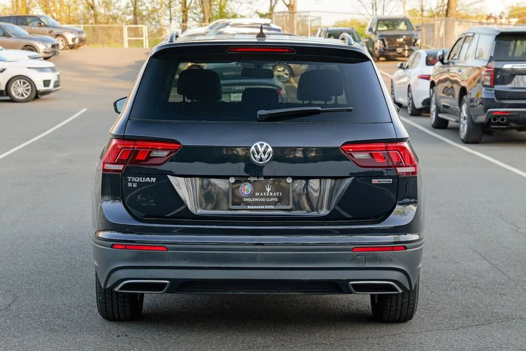Used 2019 Platinum Gray Metallic Volkswagen 2.0T SE image 6