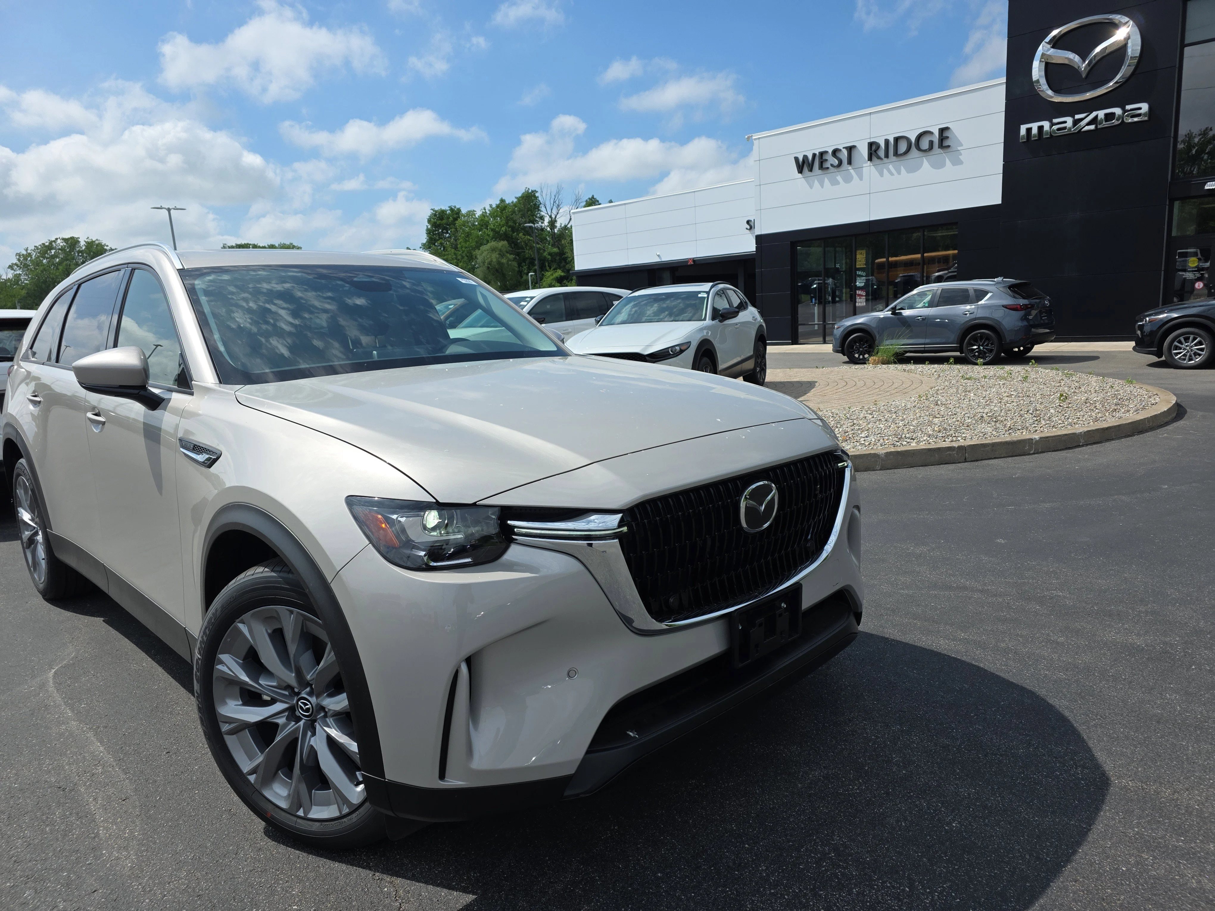 New 2026 Platinum Quartz Metallic Mazda 3.3 Turbo Preferred AWD image 2