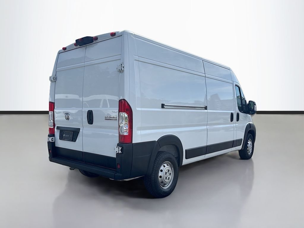Used 2023 White Ram High Roof image 3